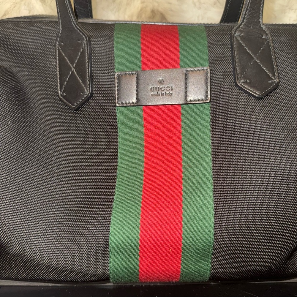 GUCCI  
🔥 Pre-Loved Black Techno Canvas Web Duffle - Picture 4 of 14